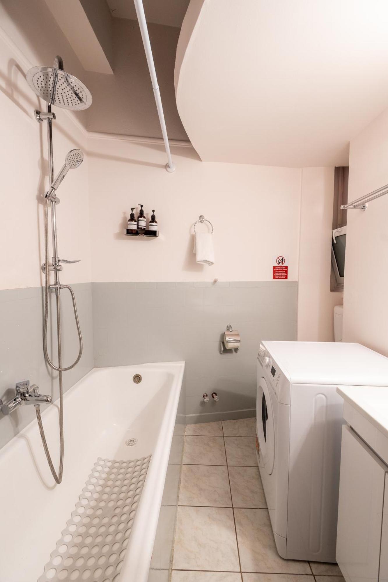 Agora Apartment Plaka And Acropolis Area Atenas Exterior foto